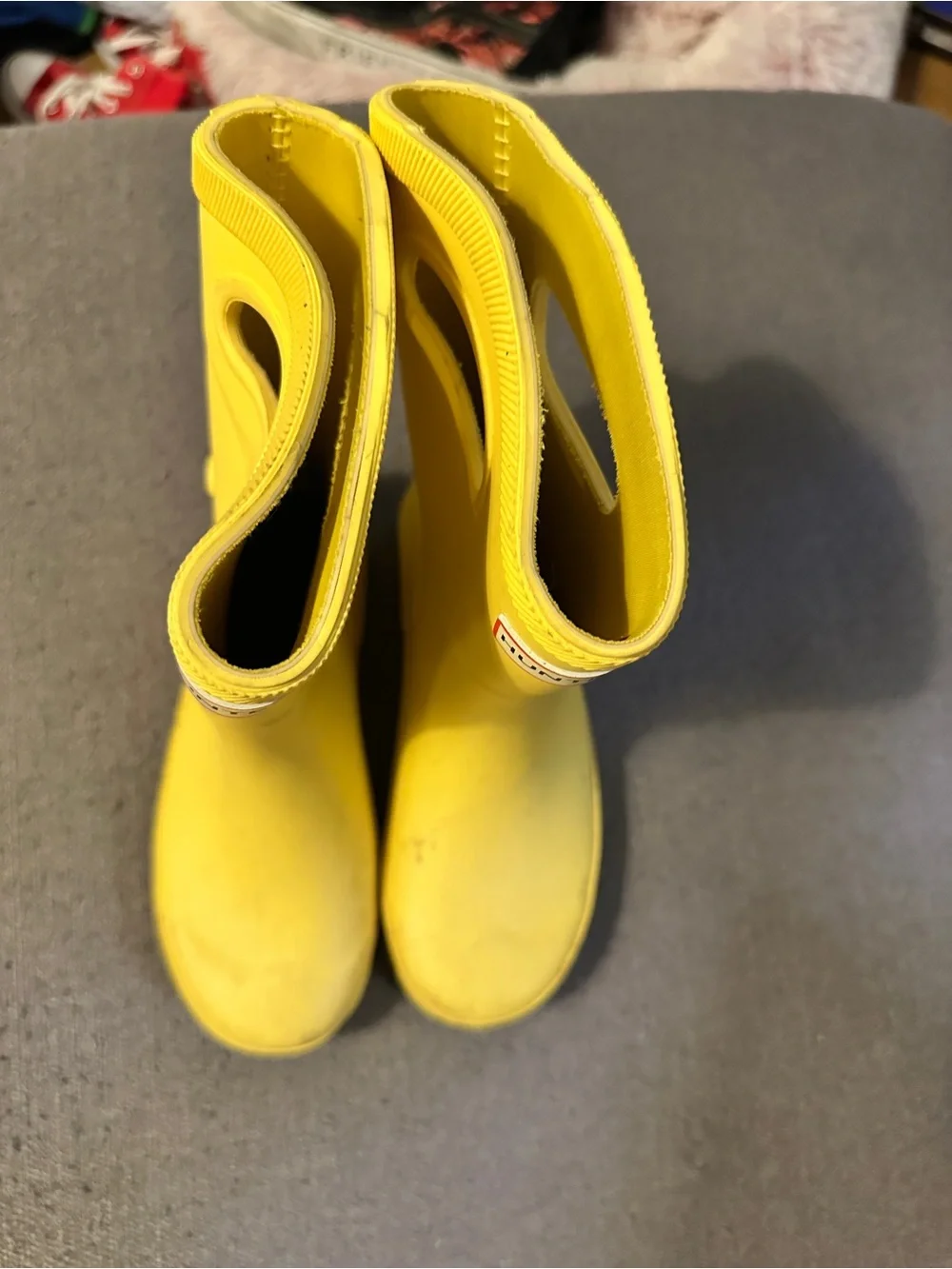 Hunter Kids Bright Yellow Pull-On Rain Boots with Handles
